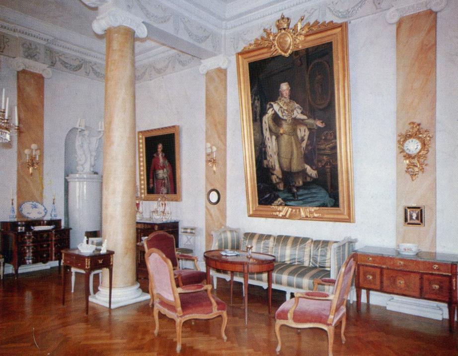 Vi går snabbt igenom Empire 1800-1820, även kallad kejsarstil, eller Napoleonstil.