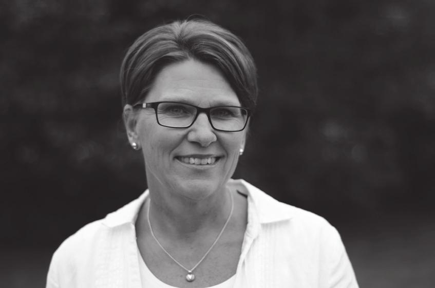 TORSDAGSTRÄFFEN HÖSTEN 2019 12 SEPTEMBER 15:00 NILS-ERIK REUTERDAHL kåserar & sjunger 3 OKTOBER 13:00 HÖSTLUNCH Det blir en kamp mellan familjens ålderdomliga livsstil och Taras längtan efter att bli