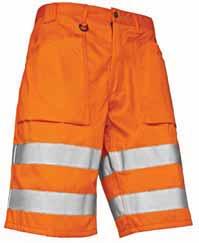 Hos Blåkläder har vi längdanpassat våra piratbyxor och shorts som bägge är certifierade enligt