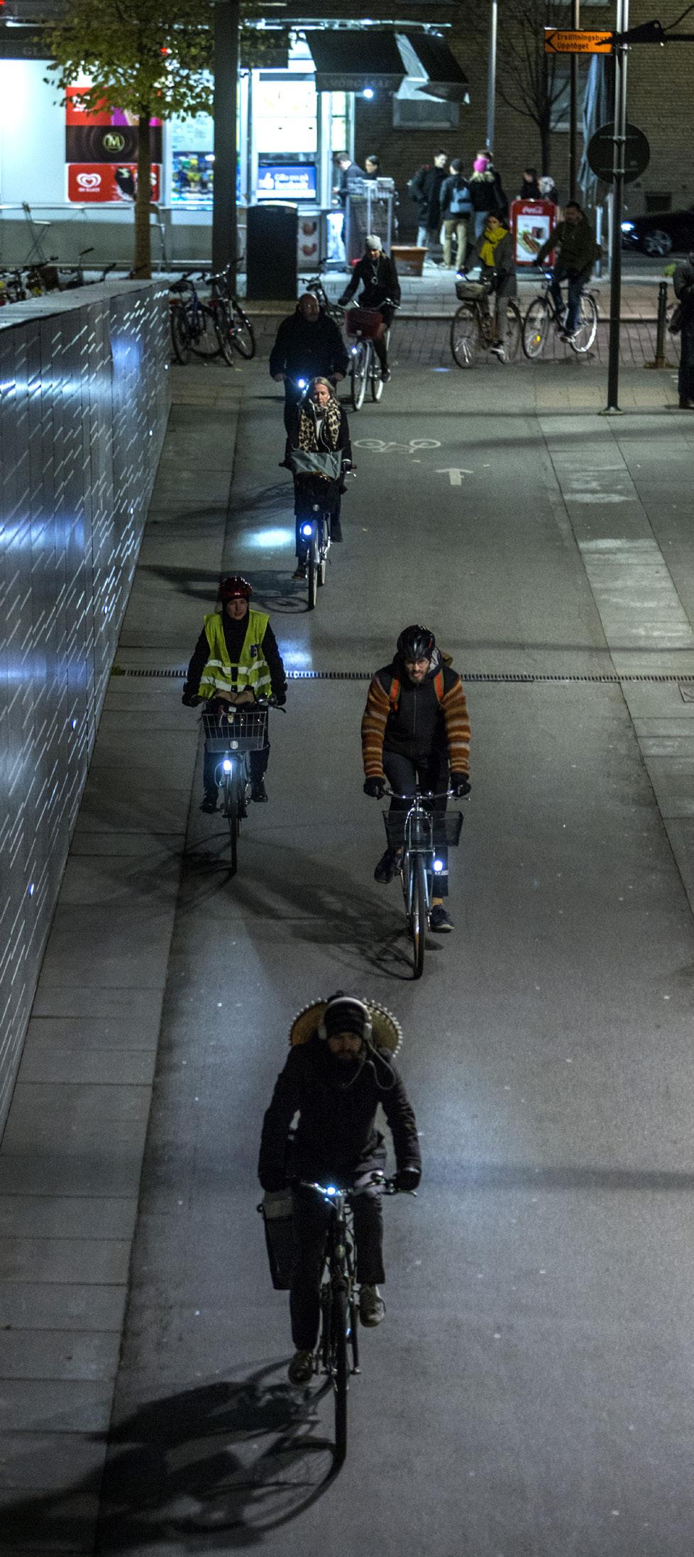 Innehållsförteckning Förord... 3 Regionalt cykelbokslut en uppföljning av den regionala cykelstrategin... 4 Metod för cykelbokslutet... 5 Uppfyllelse av cykelstrategins målområden i Uppsala län.