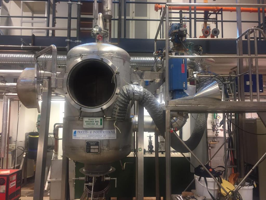 For each condition, the same steam explosion equipment was used and it consisted of a 10 L reactor (Process- & Industriteknik AB, Kristianstad, Sweden) as described previously by Bondesson et al