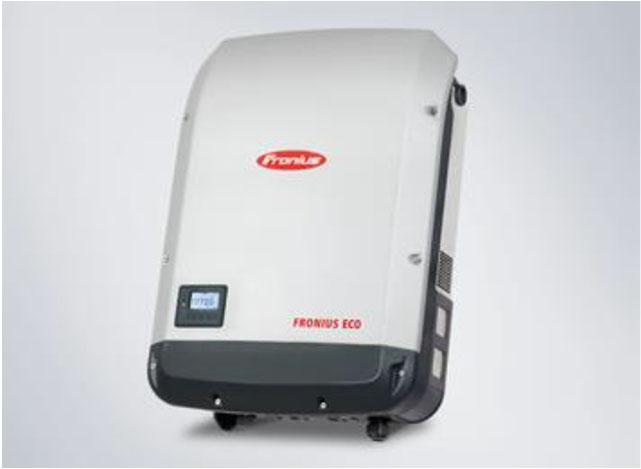 Växelriktare Fronius 7110010 7 Symo 3.0-3-S, (1 MPP, webb) 11 321 711011 7 Symo 3.0-3-M (2 MPP, webb) 12 498 7110370 7 Symo 3.7-3-S, (1 MPP,webb) 12 349 711037 7 Symo 3.