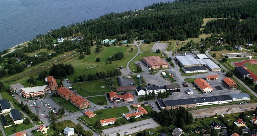 I Sollefteå finns huvuddelen av den militära infrastrukturen kvar på Hågesta (före detta I21).