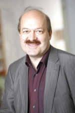 Kyritzer Knatterblatt 20 Nr. 03/2016 Förderverein Klosterviertel Kyritz wählt Dr. Hartmut Rein zum neuen Vorsitzenden Die Mitgliederversammlung des Fördervereins Klosterviertel Kyritz wählte am 30.