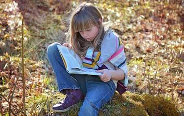 Barn- och ungdomsprogram Återkommande arrangemang Höllvikens bibliotek: Sångstund (0 6 år). Måndagar kl. 10.30 & 11 sjunger vi så taket lyfter i sagorummet!