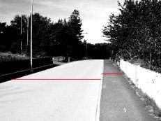 Vägen passeras av cirka 1200 fordon per dygn. Rekommenderad hastighet är 30 km/h och 21 Hjuvik. Flerbostadsbebyggelse Hjuvik. Hjuvik i utredningsområdet.