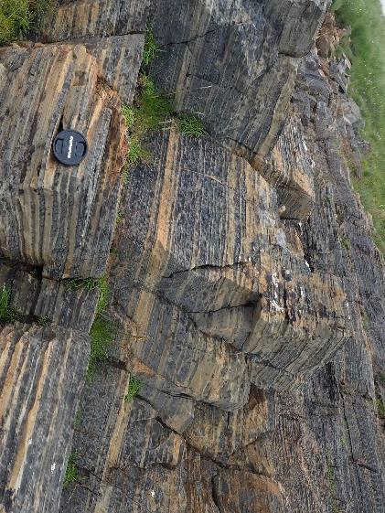 Kalksten Stratigrafi eller dolosten: Garvellachöarna Kalksten Kalcit CaCO 3 Dolosten