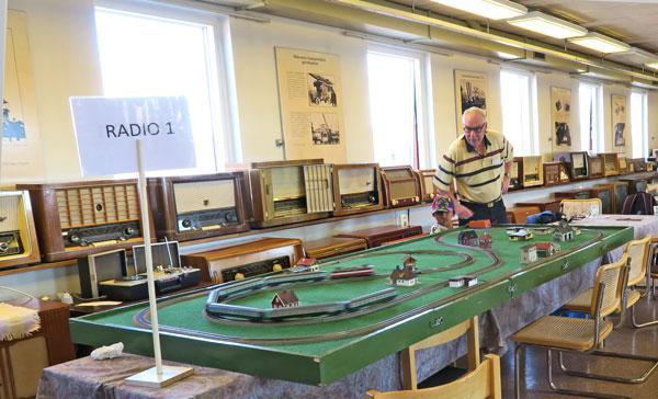 8 Spår och Tåg i Väst höll många tåg rullande i Hugo Hammars sal på Radiomuseet.