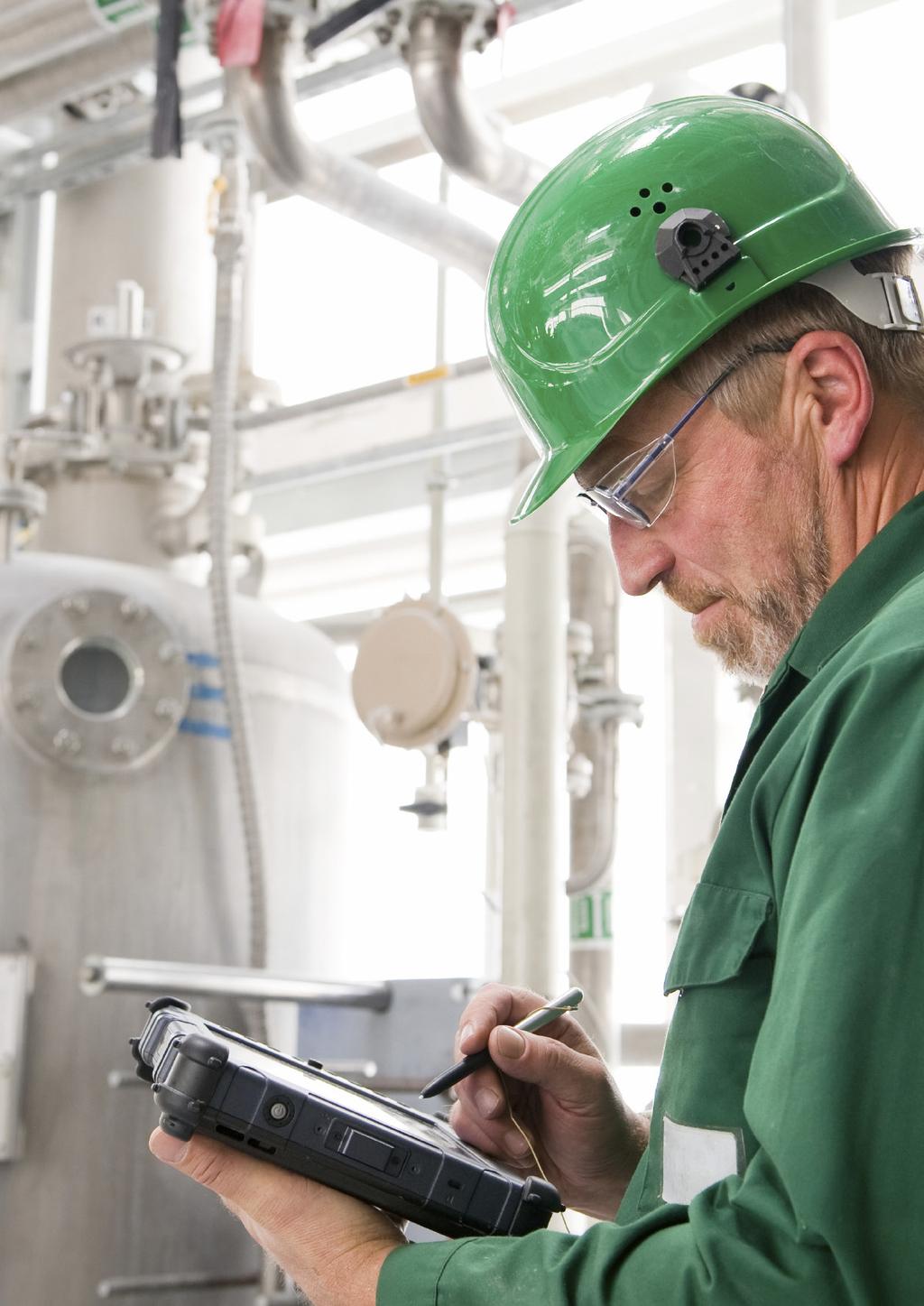 INBJUDAN TILL TECKNING AV AKTIER OCH TECKNINGOPTIONER I ENERSIZE OYJ Disclaimer Marknadsföringsbroschyr Detta är en sammanfattning och introduktion till det fullständiga prospekt som upprättats av