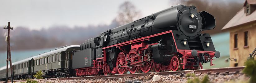 In H0 Gauge an institution with more than driving wheels as tall as a man and immense steam pressure is coming back to the main routes the legendary road number 01 519. Attention all collectors!