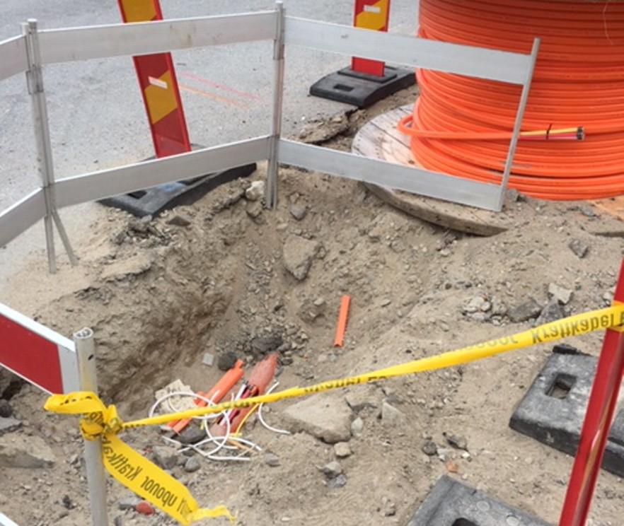 Fiberutbyggnad på Seskarö är nästan färdigutbyggd Fiberprojektet går vidare på våra områden Under sommaren 2019 slutför ElTel fiberutbyggnaden på Seskarö. Vi fick alltså slutligen fiber till oss.