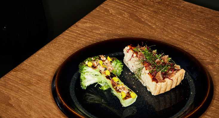 Är Gastronomisk utvecklare på Orkla Foods Sverige och ansvarig för produktområdet sjömat och är även sillälskare.