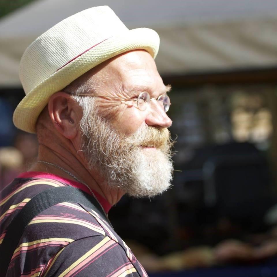 Ordförande har ordet Foto: Peter Bothén God fortsättning på 2017 och ett nytt verksamhetsår i spelmansförbundet! Jag hoppas ni har haft en skön ledighet över jul och nyår med mycket spel och dans.