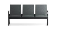 transfer BY HOWL fåtöljer/soffor easychairs/sofas webb CAD Balksoffa med 2-4 sittplatser alt. med bord. Stativ med balk i strängsprutad aluminium, naturanodiserad (alu) eller pulverlackerad.
