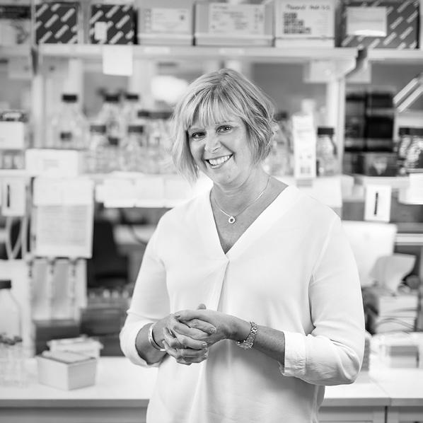 ANNA ARNQVIST PROFESSOR I BIOMEDICIN 1 JUNI 2019 Anna Arnqvist, född i Umeå 1965, avlade kemistexamen vid Umeå universitet 1988.