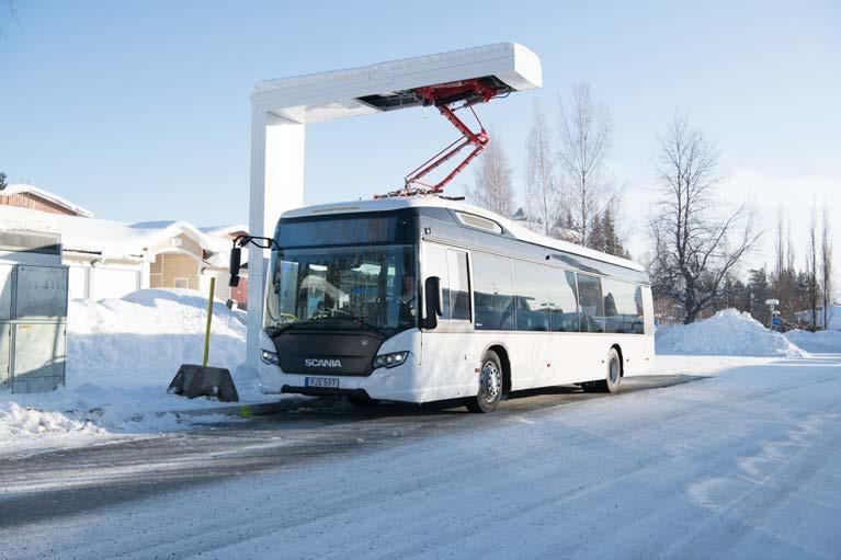 Partnersamverkan för en förbättrad kollektivtrafik 34 har tagit fram ett branschgemensamt miljöprogram för att minska det svenska samhällets miljöpåverkan från transporter, främst genom ökad övergång