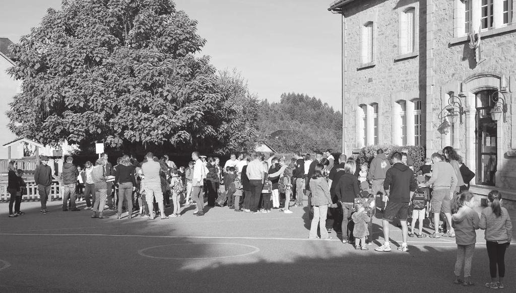 En accord avec Mme la Directrice de notre école et après validation en Conseil municipal, nous avons décidé