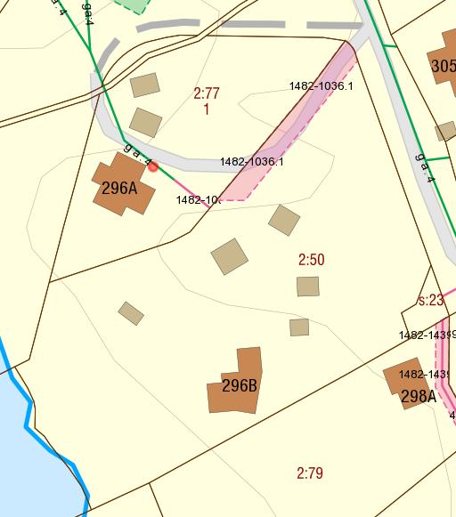 Servitut Längs fastighetens norra gräns finns ett vägservitut som betjänar Ödsmål 2:77 (rosa område på illustrationskartan till höger).