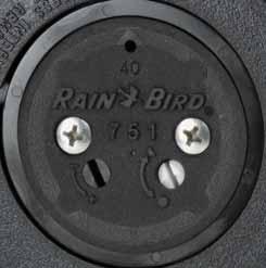 4 gpm (1,23 till 3,75 l/s); (4,43 till 13,49 m3/h) Sektor Fullcirkel, 360 Justerbar 40 till 345 Enhetens höjd 13.4 tum (34,0 cm) 13.