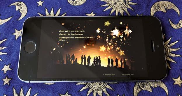 Advent in der KHG Mehr als Plätzchen und Geschenke kaufen Was man bei so viel Lichterketten und alljährlicher Hektik manchmal vergisst: Advent hat etwas mit Jesus Christus zu tun.