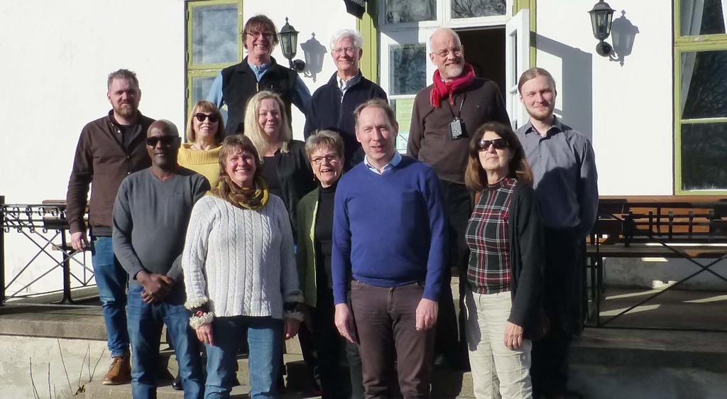 FÖRVALTNINGSBERÄTTELSE UPPLANDSSTIFTELSENS STYRELSE 2019 Från vänster: Joel Lindh, Alfred Mujabere, Zinaida Belonoshko, Jenny Lundström, Sören Bergqvist, Susanne Mastonstråle, Elisabeth Rosengren,