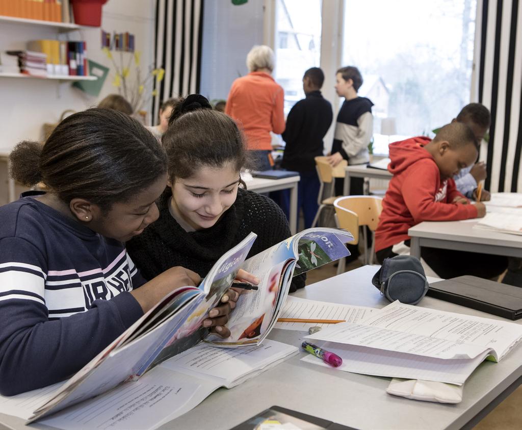 Rombergaskolan, årskurs F 6 Kommunal grundskola Torgbacken 745 39 Enköping