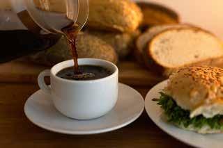 Välkomna...på måndagar kl.14.00-16.00 till Café Granstugan med start den 2 september. Här kan man dricka en kopp kaffe och njuta av en smörgås eller en kaka.