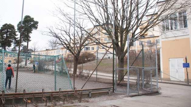 SID 12 (15) bebyggelse med höga hus kommer att belysas i de enskilda projekten när konkreta förslag finns som utgångspunkt för exempelvis vind- och solstudier.