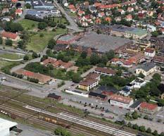 0 KV RENEN 13, VARBERG Klorerade lösningsmedel i jord och berg Varbergs kommun huvudman Statlig finansiering 1 EGENSKAPER 1. DNAPL- Dense Nonaqueous Phase Liquid 2.