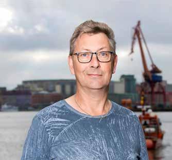 Jag har testat på allt från specialsök till longering och vill hela tiden lära mig nytt om allt som har med hundar att göra. Man blir ju lixom aldrig fullärd.