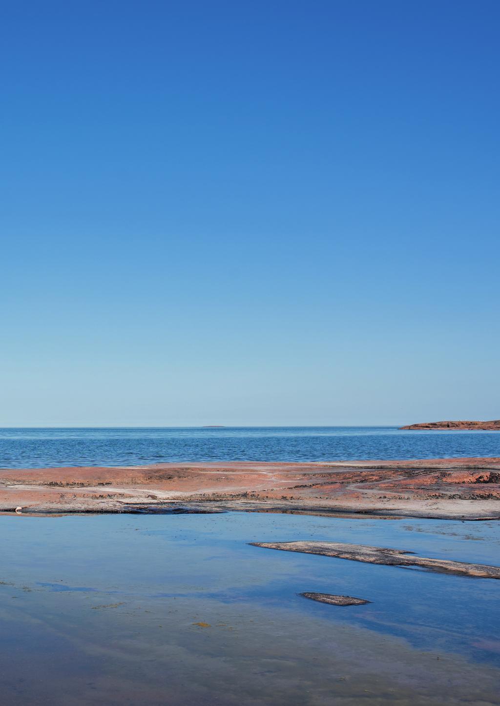 1. IMPLEMENTERA VARUMÄRKET ÅLAND LOKALT OCH NISCHA MARKNADSFÖRINGEN En enad bild både lokalt och utåt skapar en t ydlig positionering av Åland som resedestination.