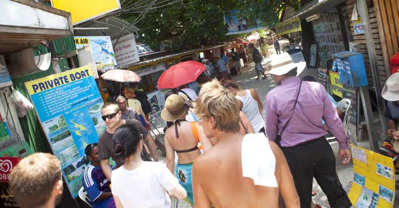 Ladda ner fler resguider på www.aftonbladet.se/resguider 19 5 x köpa Snorkelset Vill du snorkla mer än en dag kan du lika gärna köpa en egen snorkel.