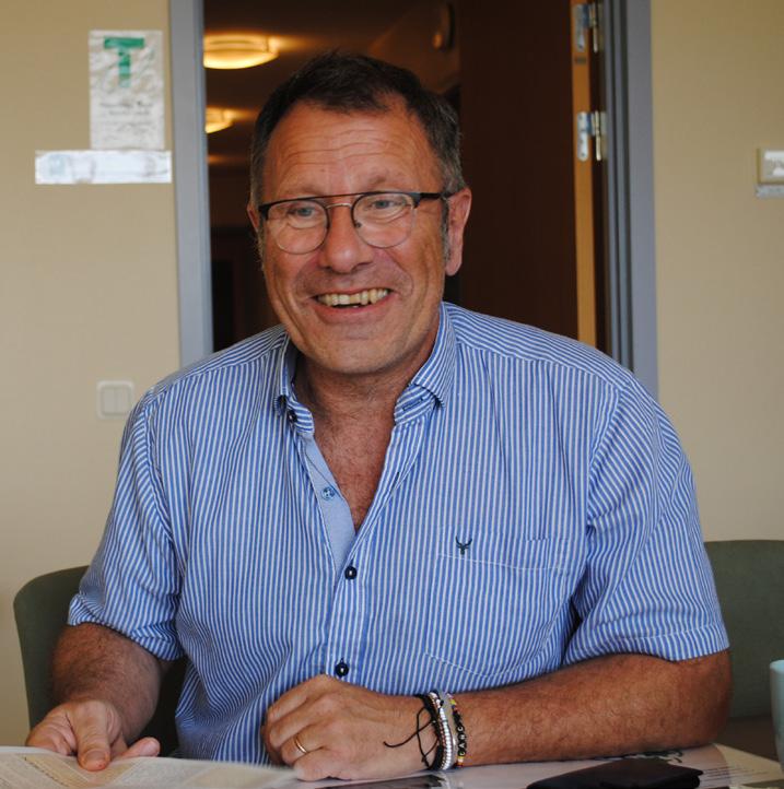 Nu har vi sovit för länge. Nu måste vi vakna! Tuppluren 20 år! Första numret av Tuppluren var Höstnummer 1999. Dåvarande kyrkoherde Lars Johansson var initiativtagare.
