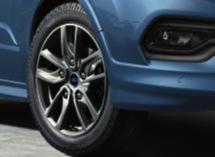 Helljusautomatik Motor 185 hk (136 kw)/415 Nm Karosstyper Skåp Dubbelhytt i skåp Säten med läderdetaljer (Standard) 18"