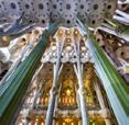 Topp 10: Barcelonas höjdpunkter Välkommen till Barcelona...5 Upptäck Barcelona...6 Barcelonas höjdpunkter...10 Sagrada Família...12 La Rambla...16 Catedral de Barcelona.
