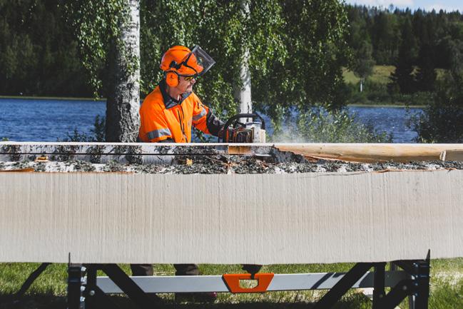 Från stock till bräda med KEDJESÅGVERK FÖRDELAR MED LOGOSOLS KEDJESÅGVERK Världens populäraste kedjesågverk, + 30 000 sålda. 2 månaders öppet köp och 2 års garanti. Slitstark smutsavvisande yta.