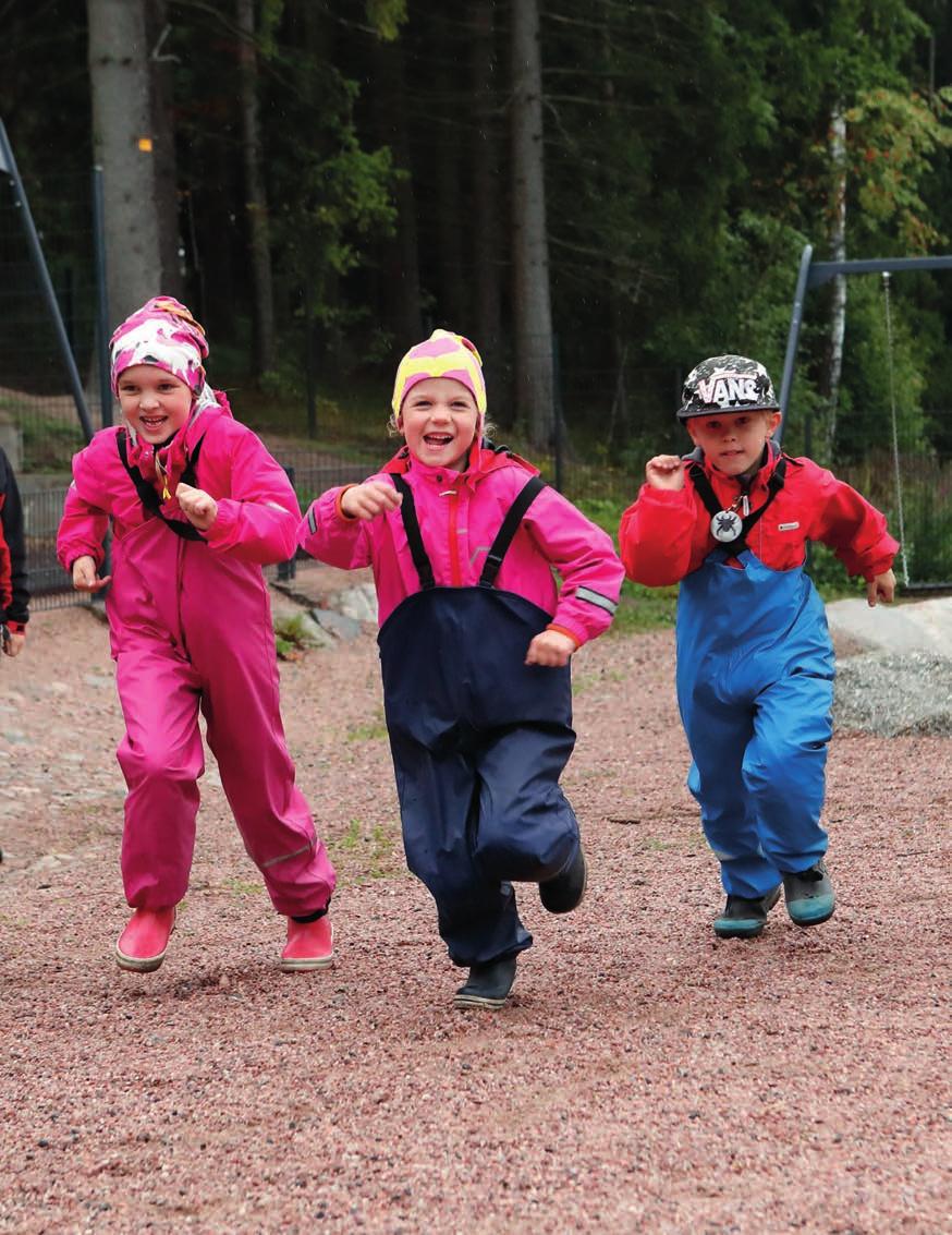 Glädje i rörelse Enheter inom småbarnspedagogiken som registrerat sig till programmet Glädje i rörelse På sommaren 2017 blev småbarnspedagogikens program Glädje i rörelse, som genomfördes av Finlands