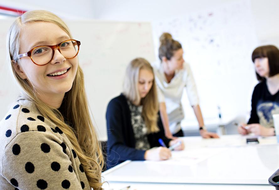 11:55-12:15 How to build your personal brand and kick start your career In this lecture, you will learn about the labour market, employability and what employers are looking for as well as how to