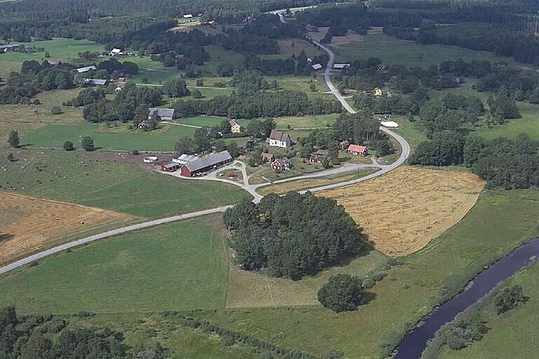 Jäts Gamla Kyrka, ursprung