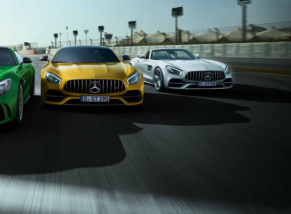 7 Handcrafted by Racers Från racerbilen Mercedes-AMG GT3 till Mercedes-AMG GT Roadster alla bilar i familjen Mercedes-AMG GT har gener från motorsporten.