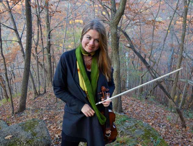 De gavs ut som de fyra första konserterna av de tolv som ryms i hans opus 8, och i denna första utgåva av verken fanns också sonetter med målande beskrivningar av