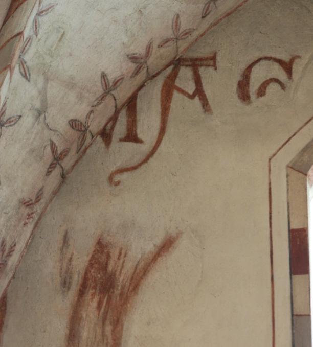 Målnings- och konserveringshistoria Omkring 1200: På nordväggen i det romanska koret (näst östligaste travén, bild 3) finns texten MAGNVS SCRIPSIT ME skrivet med latinska majuskler, och bredvid den