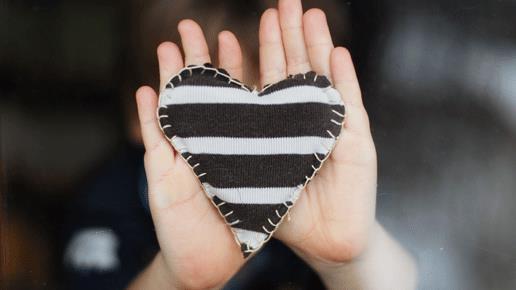 Samverkan för ditt barns bästa Vi arbetar på olika sätt för nära samverkan mellan hemmet och förskolan. Syftet är att öka ditt inflytande och delaktighet i verksamheten och skapa ett gott samarbete.