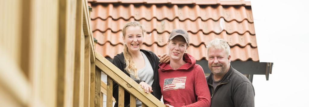 Q2 DELÅRSRAPPORT JANUARI-JUNI 2017 andra KVARTALET ÖKADE BYGGMAX NETTOOMSÄTTNINGEN MED 2,1% och vinsten (ebitda) med 8,5% Under andra kvartalet 2017 uppvisar Byggmax Group ökad försäljning och