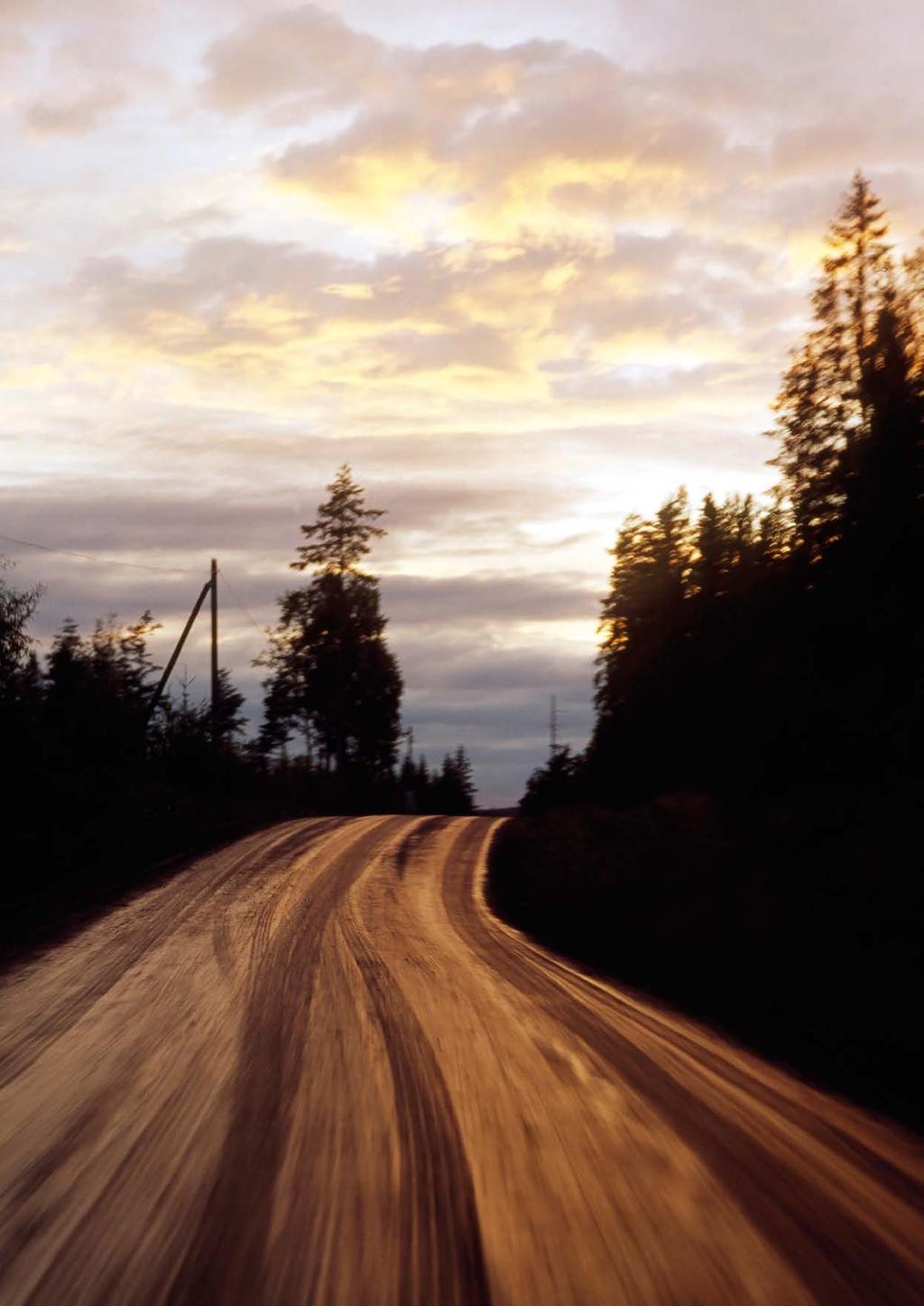 3.1.3 Trafikarbete Trafikarbetet på en vägsträcka är summan av längden på alla resor som fordon utför under en bestämd tid.