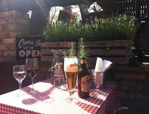 Välkommen påtegels grillfrossa Serverad direkt från den glödande grillen på terassen FREDAGAR från kl. 18. Grillbuffé för 249.00 LÖRDAG KVÄLL från kl. 18 Filéfrossa för 299.