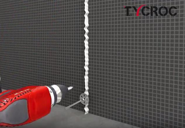 TYCROC TWP SKÄRNING, FÖRVARING OCH UNDERLAG Tycroc TWP byggskivor skärs enkelt med en elektrisk cirkelsåg, sticksåg, fogsvans eller gipskniv.