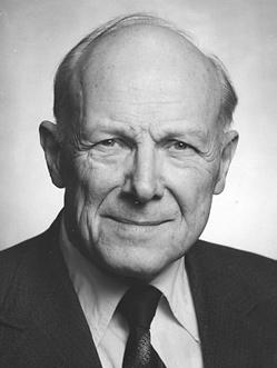 Peter Solberg Professor emeritus Peter Solberg, Oslo, avled den 14 januari 2005 i en ålder av 92 år. Han var född den 10 september 1912 i Time på Jææren i Norge.