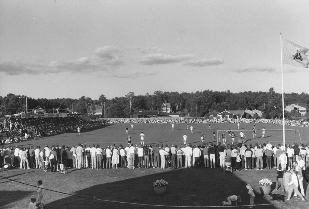 1919-2019 Proffsgalan 1984 är en av höjdpunkterna i Åsa IF:s 100-åriga historia.