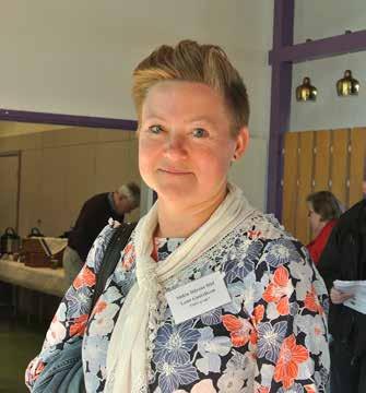 Deltagarna indelades i två grupper, så att den ena gruppen kunde besöka museet och den andra gruppen kunde äta lunch, som serverades snabbt och effektivt.
